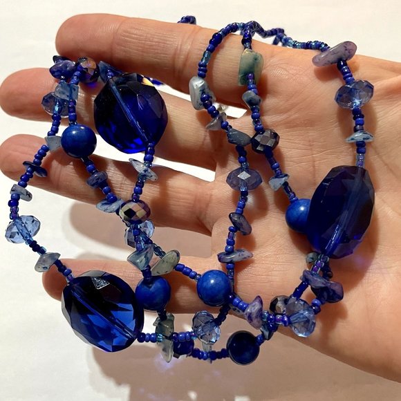 Stunning Bold Blue Artisan Glass Beaded Necklace - Picture 6 of 7